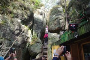 2018-08-31 10-49-56 dd